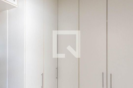 Quarto de Serviço de apartamento para alugar com 3 quartos, 90m² em Vila Isabel, Rio de Janeiro