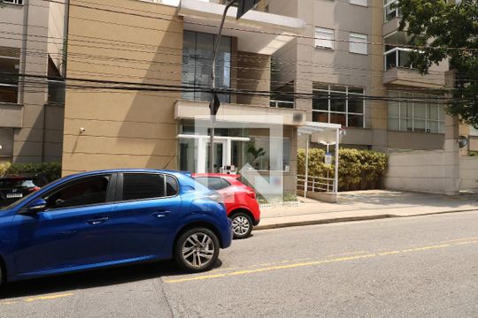 Fachada de apartamento à venda com 2 quartos, 57m² em Parque das Nações, Santo André
