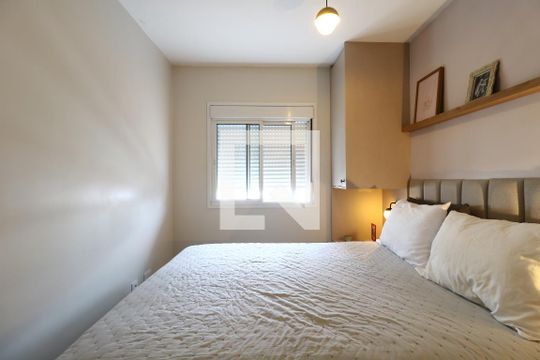 Suíte de apartamento à venda com 2 quartos, 57m² em Parque das Nações, Santo André