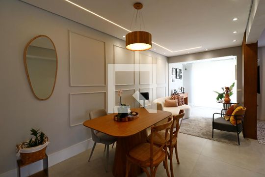 Sala de apartamento à venda com 2 quartos, 57m² em Parque das Nações, Santo André
