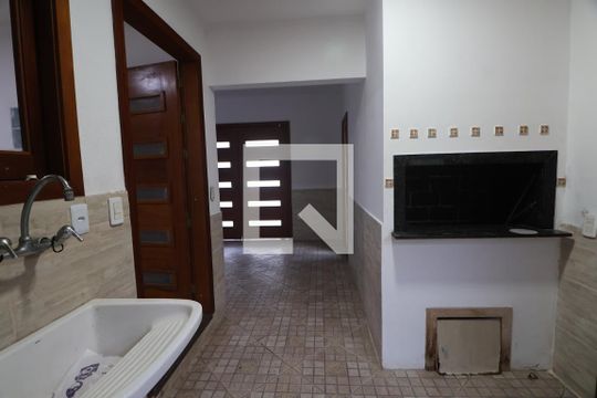Área de Serviço de casa para alugar com 5 quartos, 280m² em Estância Velha, Canoas