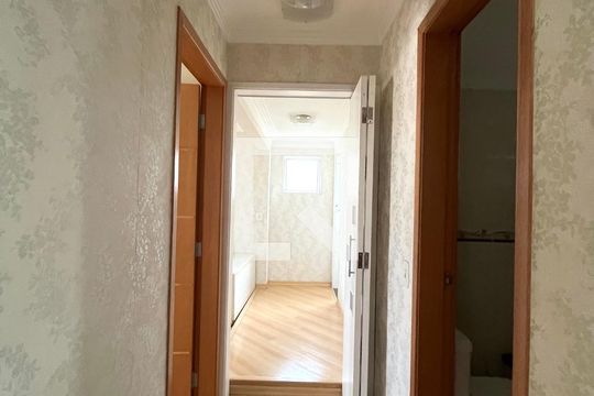 Corredor de apartamento à venda com 2 quartos, 85m² em Vila Mariana, São Paulo