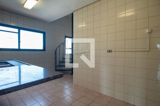 Cozinha de apartamento para alugar com 4 quartos, 396m² em Brooklin, São Paulo