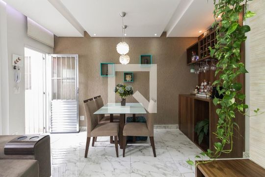 Sala de apartamento à venda com 2 quartos, 62m² em Parque Guarani, São Paulo