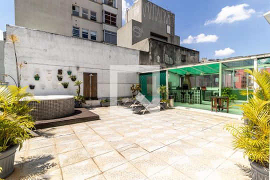 Solário de kitnet/studio à venda com 1 quarto, 40m² em República, São Paulo