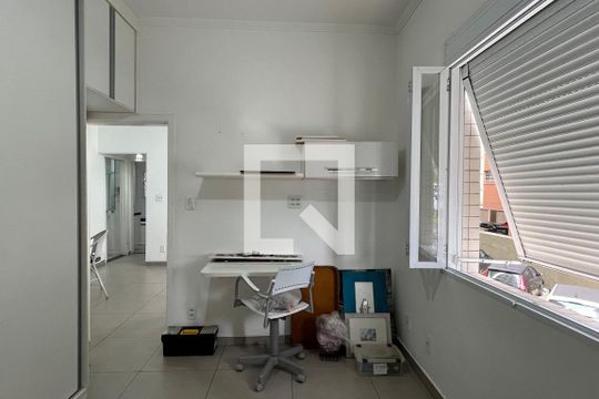Quarto 1 de apartamento para alugar com 2 quartos, 85m² em Aparecida, Santos