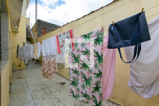 Quintal de casa à venda com 2 quartos, 120m² em Parque Cruzeiro do Sul, São Paulo