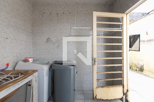 Área de Serviço de casa à venda com 2 quartos, 120m² em Parque Cruzeiro do Sul, São Paulo