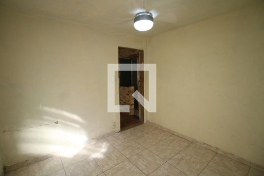 Quarto 1 de apartamento para alugar com 3 quartos, 56m² em Penha Circular, Rio de Janeiro