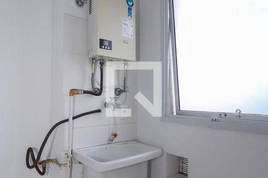 Área de Serviço de apartamento para alugar com 2 quartos, 44m² em Raposo Tavares, São Paulo