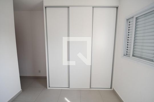 Quarto 2 - Armários de apartamento para alugar com 2 quartos, 55m² em Vila Industrial (campinas), Campinas