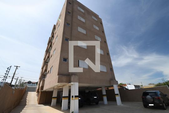 Fachada do bloco de apartamento para alugar com 2 quartos, 55m² em Vila Industrial (campinas), Campinas
