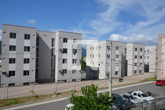 Vista da Sala de apartamento para alugar com 2 quartos, 41m² em Campo Grande, Rio de Janeiro