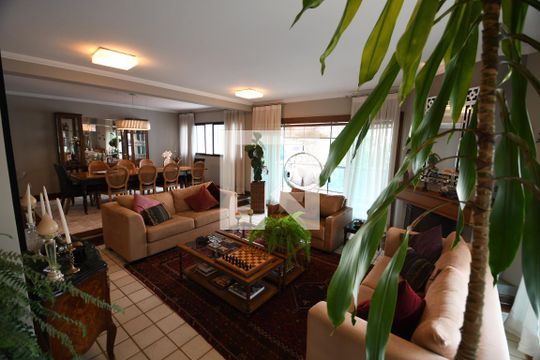 Sala de apartamento à venda com 4 quartos, 306m² em Cambuí, Campinas