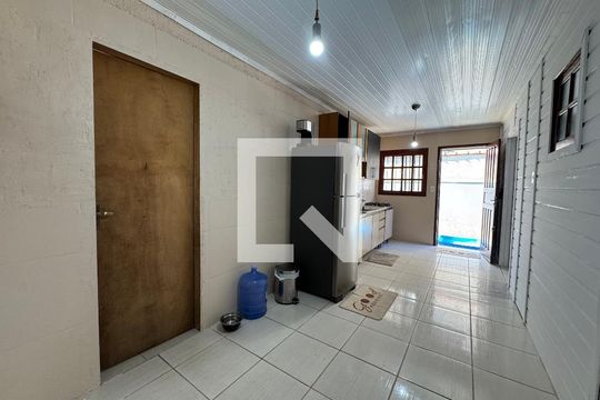 Cozinha de casa à venda com 3 quartos, 140m² em Feitoria, São Leopoldo