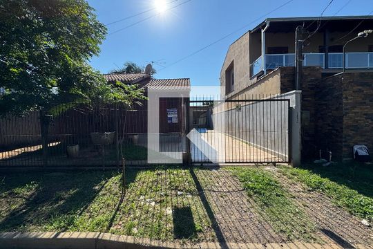 Fachada de casa à venda com 3 quartos, 140m² em Feitoria, São Leopoldo