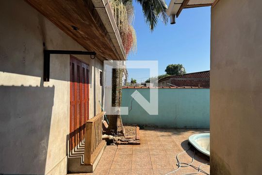Área comum de casa à venda com 3 quartos, 140m² em Feitoria, São Leopoldo