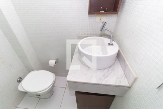 Banheiro de kitnet/studio à venda com 1 quarto, 35m² em Liberdade, São Paulo