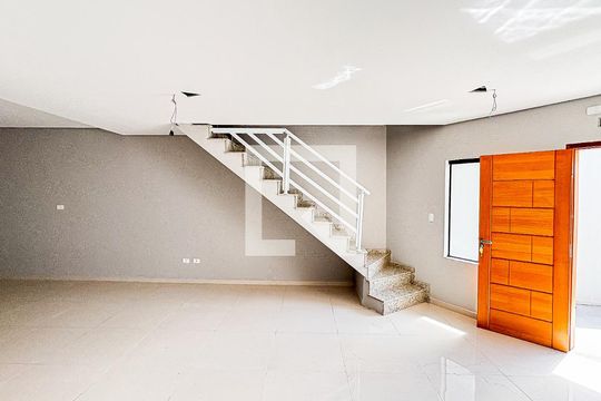Sala de casa à venda com 3 quartos, 126m² em Vila Curuçá, Santo André