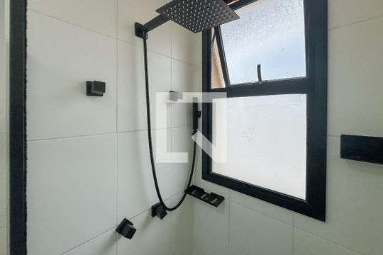 Banheiro de apartamento à venda com 1 quarto, 29m² em Vila Mariana, São Paulo