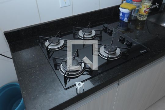 Cozinha de apartamento para alugar com 2 quartos, 49m² em Riacho Fundo Ii-2a Etapa, Brasília