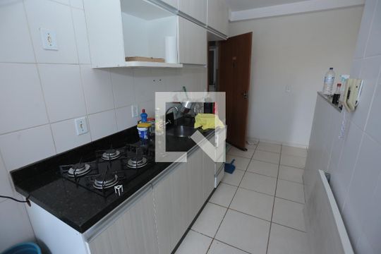 Cozinha de apartamento para alugar com 2 quartos, 49m² em Riacho Fundo Ii-2a Etapa, Brasília