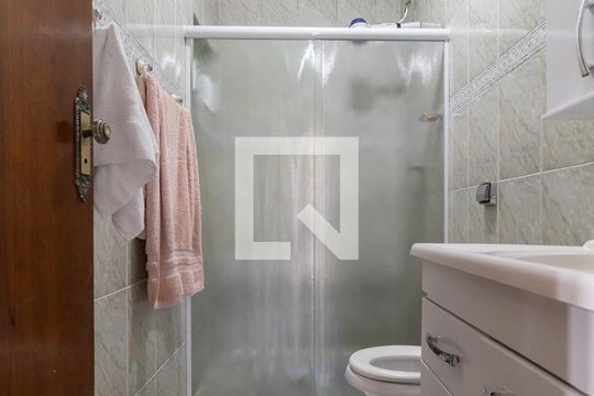 Banheiro de casa para alugar com 2 quartos, 100m² em Jardim Sao Carlos (zona Leste), São Paulo