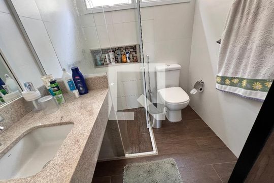 Banheiro Suite de casa de condomínio à venda com 3 quartos, 210m² em Taquara, Rio de Janeiro