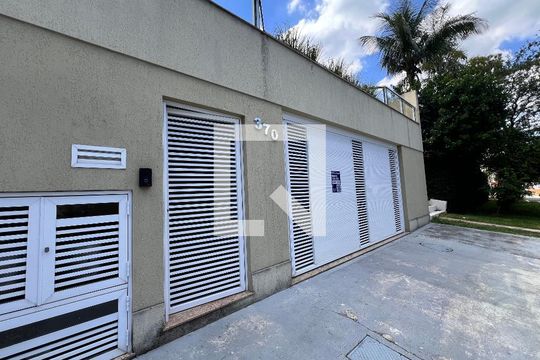 Fachada de casa de condomínio à venda com 3 quartos, 210m² em Taquara, Rio de Janeiro