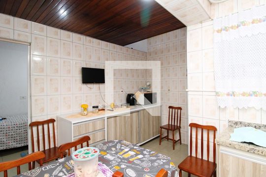 Cozinha de casa à venda com 2 quartos, 107m² em Vila Mazzei, São Paulo