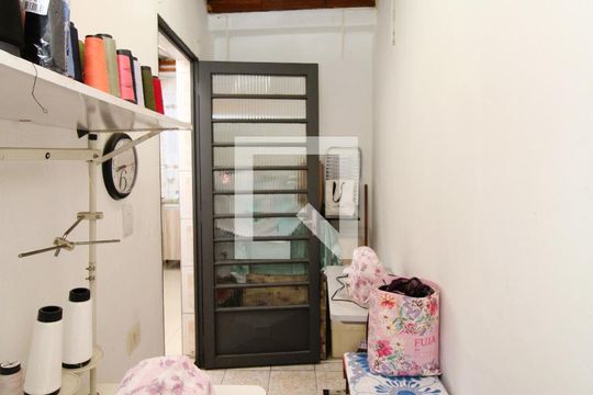 Escritório de casa à venda com 2 quartos, 107m² em Vila Mazzei, São Paulo