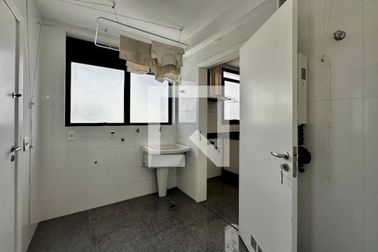 Área de Serviço de apartamento à venda com 3 quartos, 227m² em Cidade Monções, São Paulo