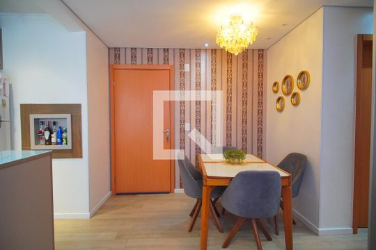 Sala de apartamento à venda com 2 quartos, 55m² em São Jorge, Novo Hamburgo