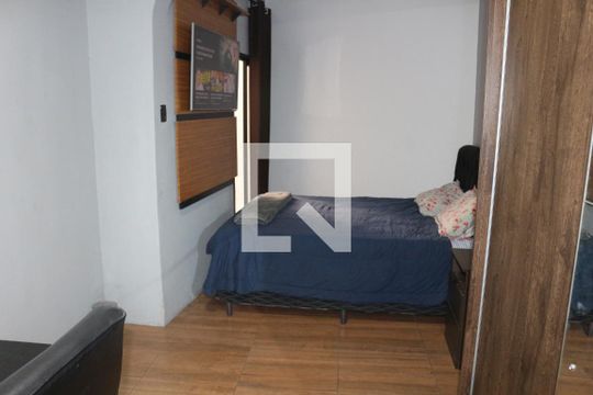 Quarto 2 de casa à venda com 3 quartos, 250m² em Olímpico, São Caetano do Sul