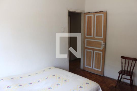 Quarto 1 de casa à venda com 3 quartos, 250m² em Olímpico, São Caetano do Sul