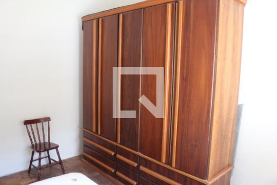 Quarto 1 de casa à venda com 3 quartos, 250m² em Olímpico, São Caetano do Sul