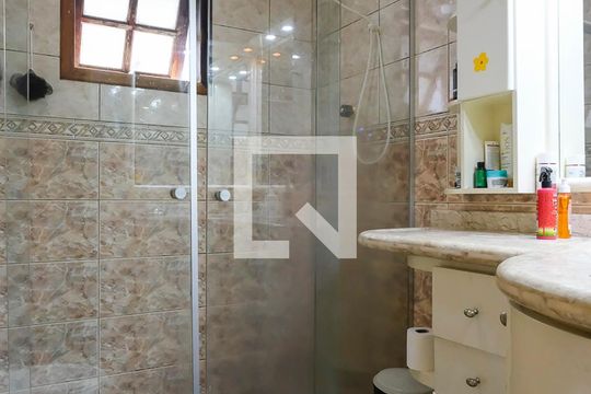 Banheiro de casa à venda com 3 quartos, 170m² em Campestre, São Caetano do Sul