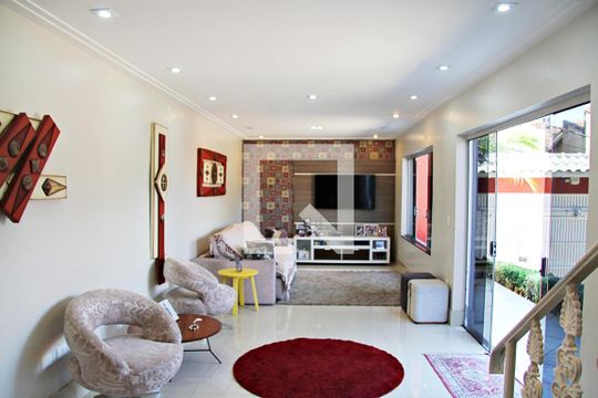 Sala de casa à venda com 4 quartos, 278m² em Jardim Bela Vista, Guarulhos