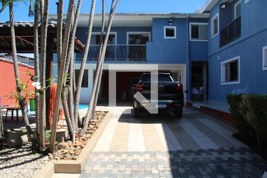 Garagem de casa à venda com 4 quartos, 278m² em Jardim Bela Vista, Guarulhos
