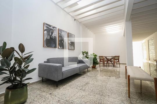 Hall de Entrada de apartamento à venda com 3 quartos, 138m² em Jardim Paulista, São Paulo