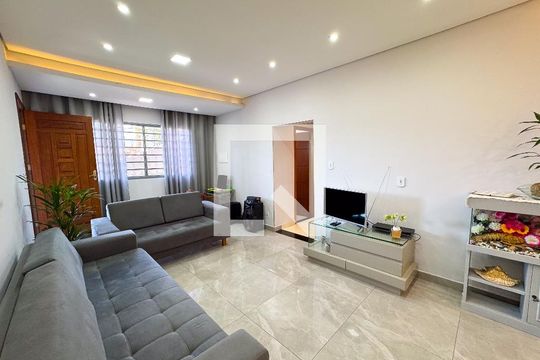 Sala de casa à venda com 3 quartos, 250m² em Diamante (barreiro), Belo Horizonte
