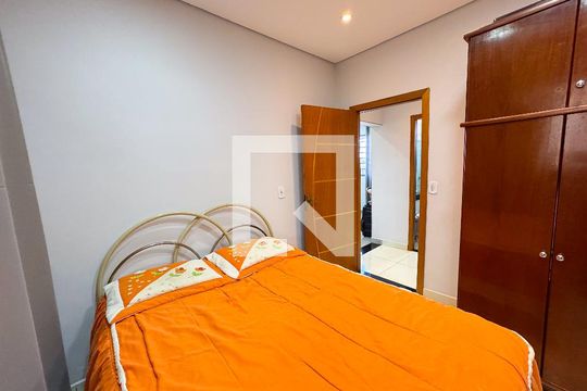 Quarto 2 de casa à venda com 3 quartos, 250m² em Diamante (barreiro), Belo Horizonte