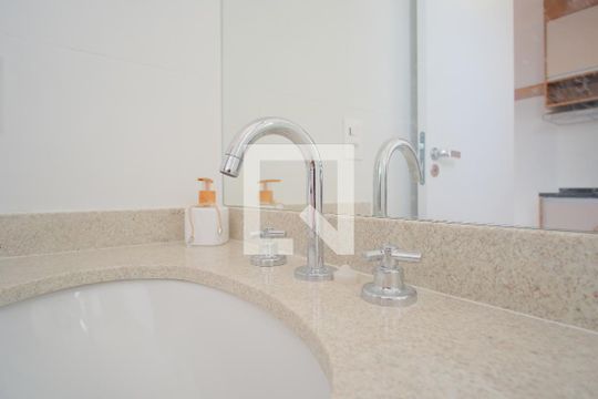 Banheiro de kitnet/studio à venda com 1 quarto, 29m² em Vila Matilde, São Paulo