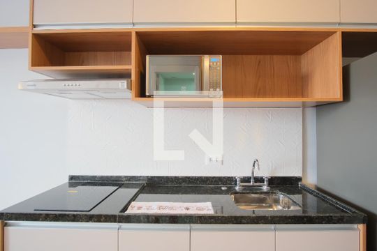 Cozinha de kitnet/studio para alugar com 1 quarto, 29m² em Vila Matilde, São Paulo