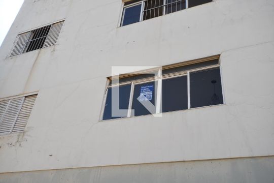 Placa de apartamento à venda com 2 quartos, 88m² em Jardim Alto da Barra, Campinas