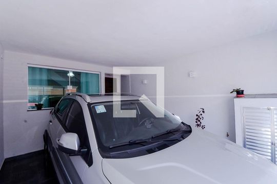 Garagem de casa à venda com 2 quartos, 100m² em Jardim Toscana, Guarulhos
