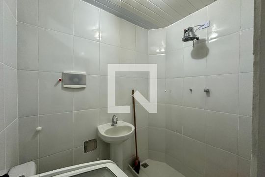 Banheiro de apartamento para alugar com 1 quarto, 55m² em Saúde, Rio de Janeiro