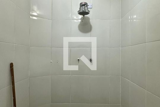 Banheiro de apartamento para alugar com 1 quarto, 55m² em Saúde, Rio de Janeiro