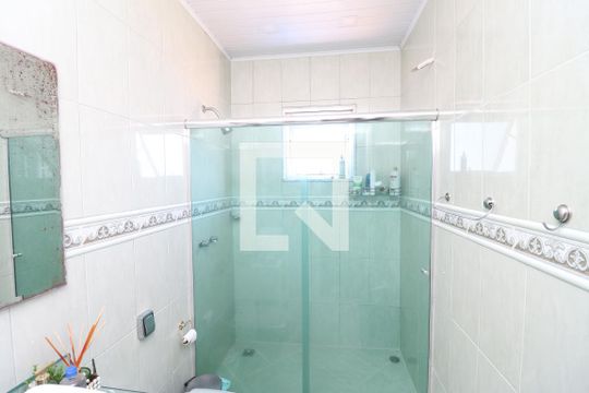 Banheiro da Suíte 1 de casa à venda com 3 quartos, 450m² em Jardim Guanabara, Rio de Janeiro