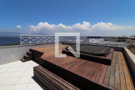 Terraço de casa à venda com 3 quartos, 450m² em Jardim Guanabara, Rio de Janeiro